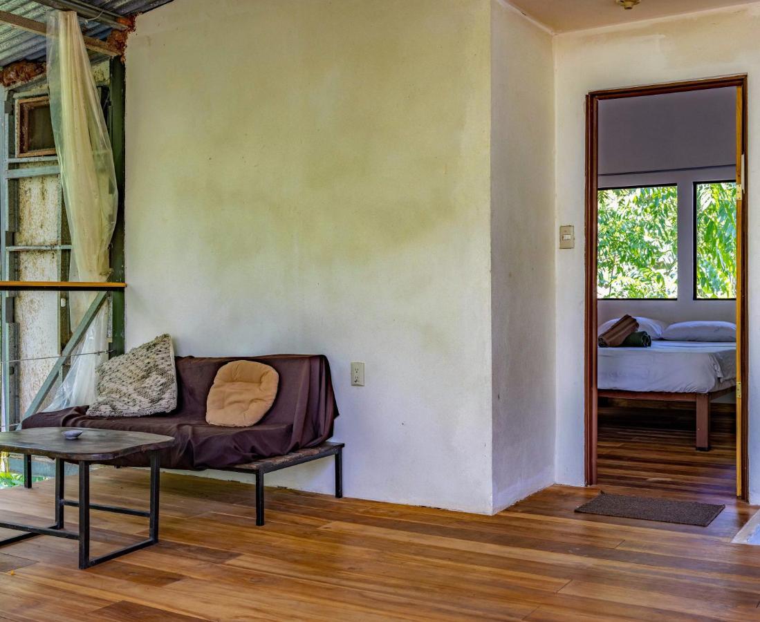 Uvita River Guesthouse Exterior foto